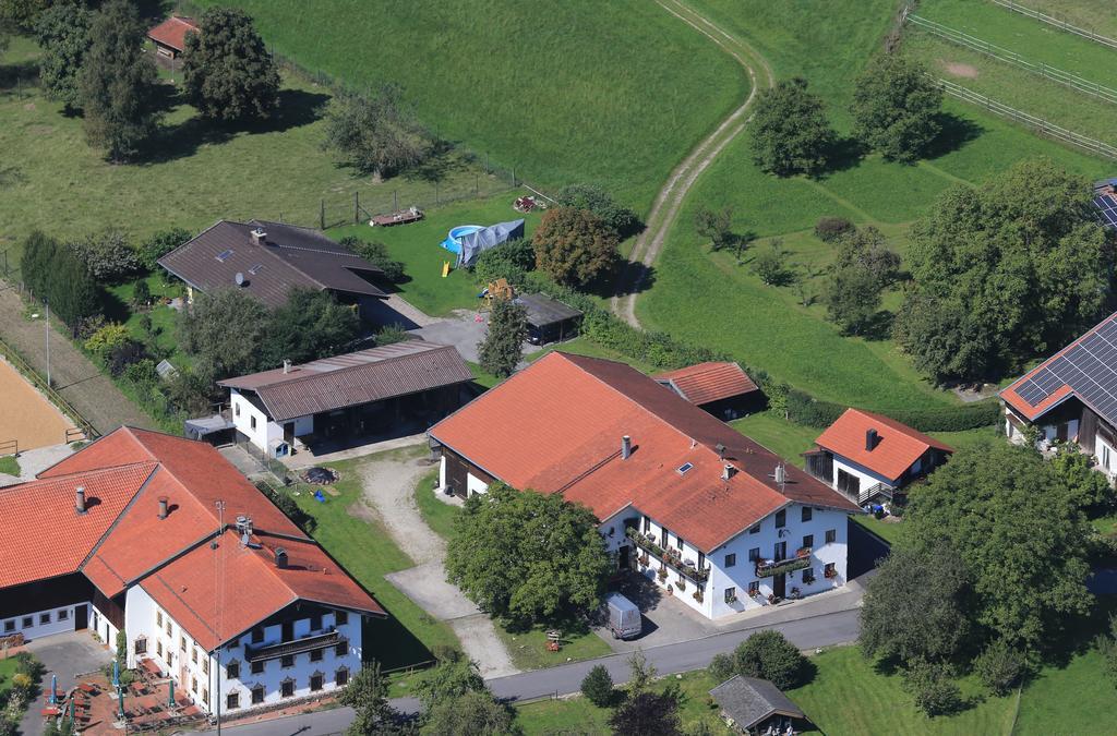Dowis-Hof Lägenhet Seeon-Seebruck Exteriör bild
